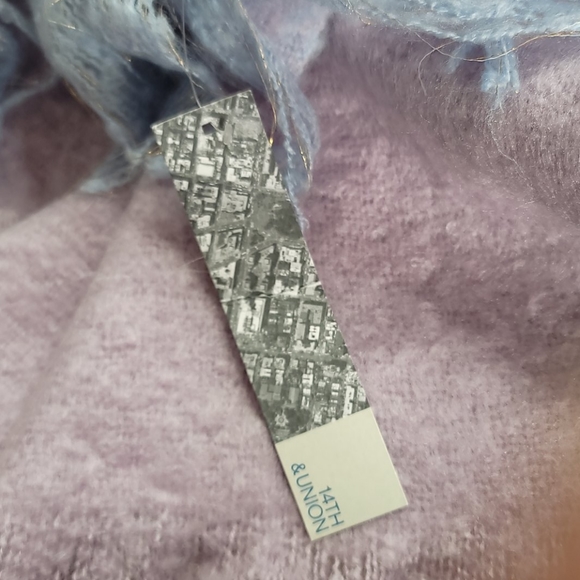 14th & Union fringe blue and purple scarf/wrap NWT - Picture 5 of 9